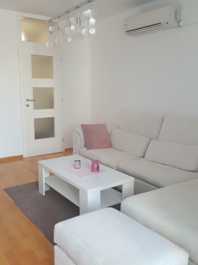 מוסטר Apartment Rita מראה חיצוני תמונה